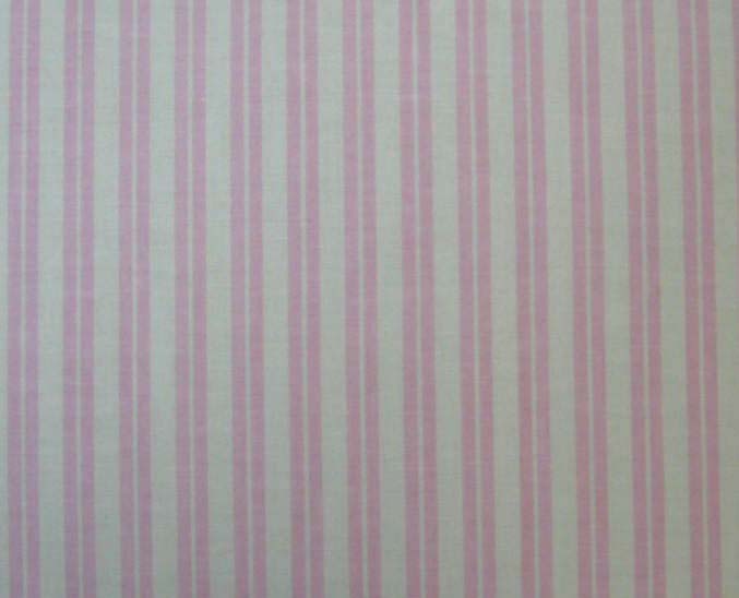 Portable / Mini Crib - Pink Dual Stripe - Fitted (24x38x3)