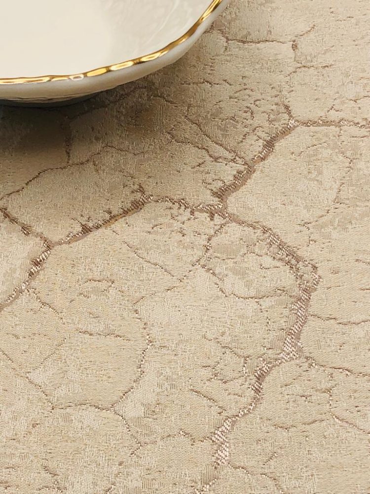 Stone Wall Jacquard Tablecloth